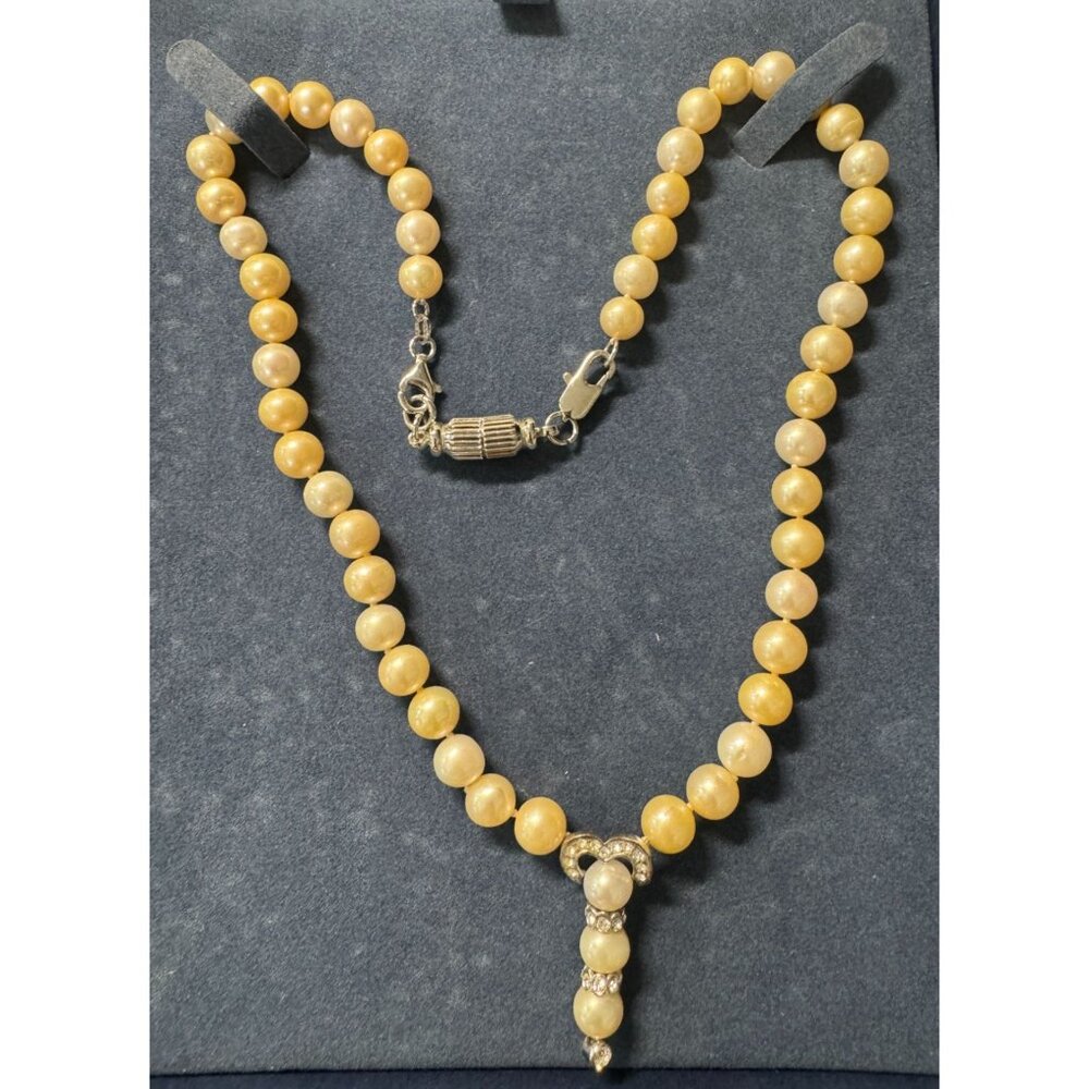 Bradford Exchange Golden Pearl Necklace Freshwater Pearls Swarovski Crystals 17" - Picture 8 of 8